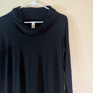 Yala Black Cowl Neck tunic top M